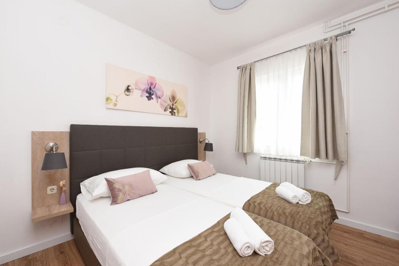 Amari Apartment Starigrad Paklenica Luaran gambar