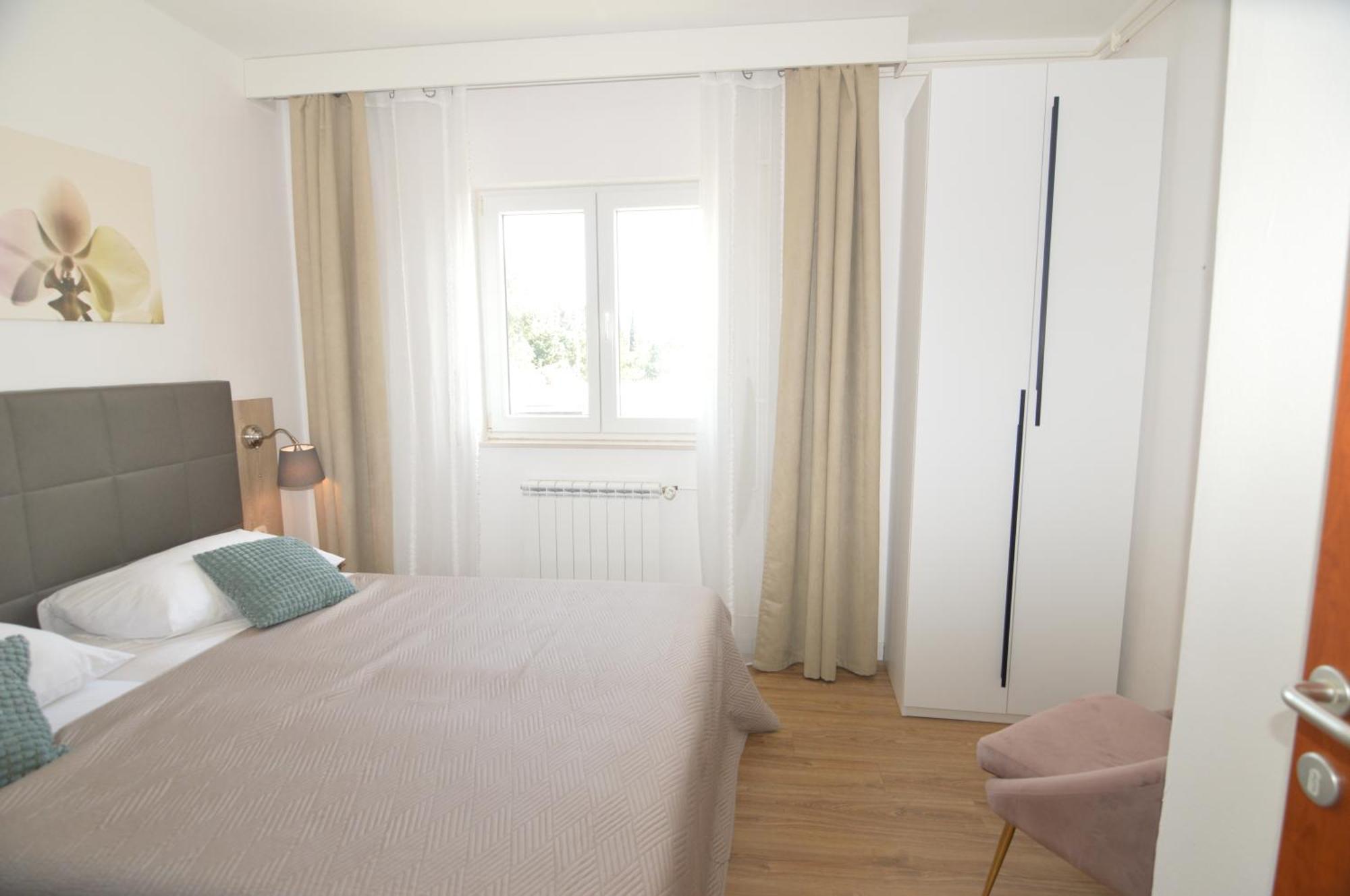Amari Apartment Starigrad Paklenica Luaran gambar